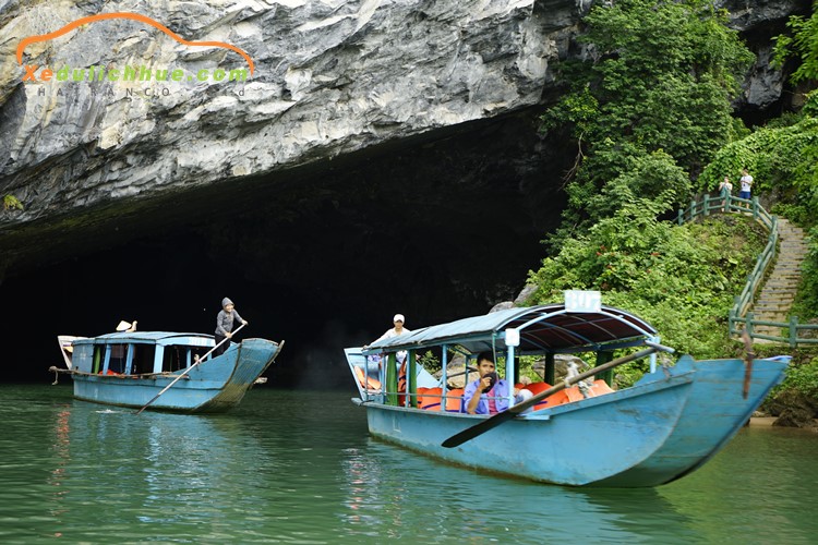 Thuê xe Đà Nẵng đi động Phong Nha