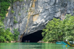 thuê xe đi phong nha