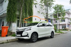 thuê xe hợp đồng 7 chỗ tại huế