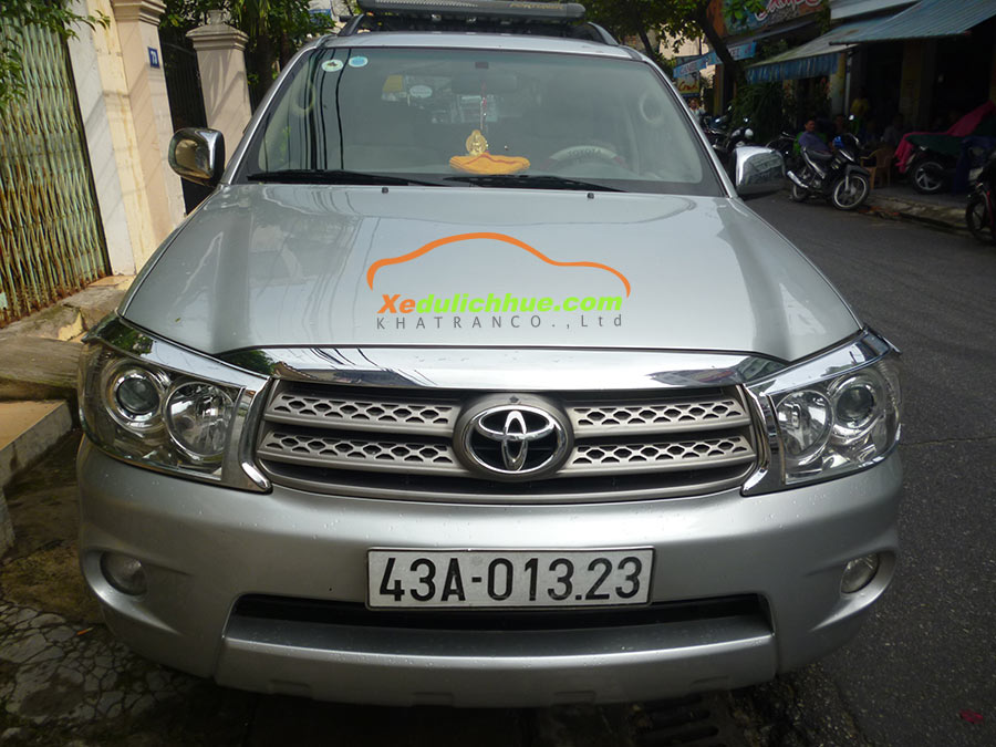 XE 4 CHỖ ĐÓN TIỄN GA SÂN BAY ĐÀ NẴNG