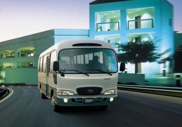 XE 24 CHỖ TẠI HUẾ