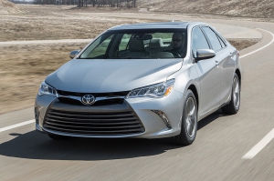 thuê xe camry ở huế