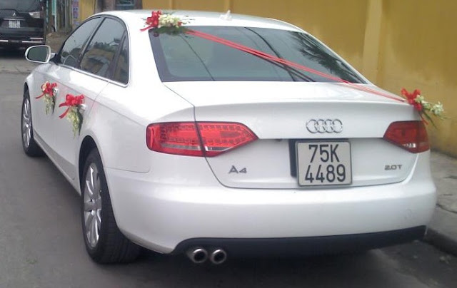 XE 4 CHỖ AUDI