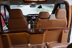 Dcar Limousine 9 chỗ