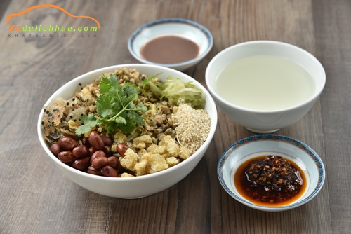 cơm hến ngon