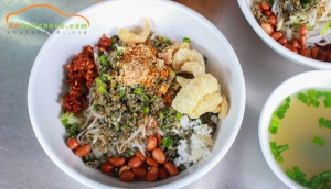 địa điểm ăn uống ở huế