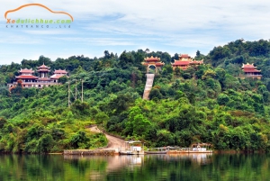thuê xe du lịch ở huế