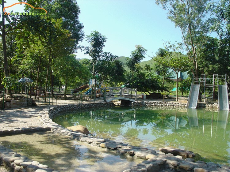 kinh nghiệm đi suối nước nóng thanh tân