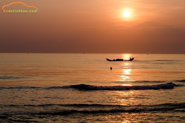 Khám phá biển Thuận An Huế