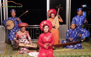 thưởng thức ca Huế