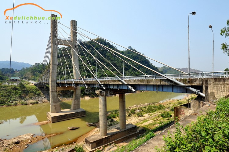 thuê xe du lịch ở huế