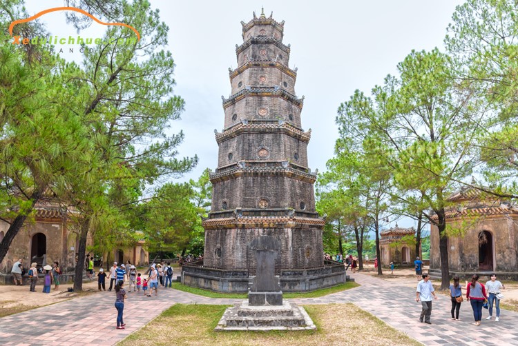 thuê xe du lịch huế
