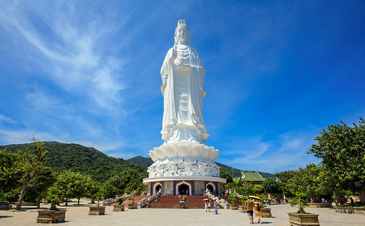 Thuê xe huế giá rẻ