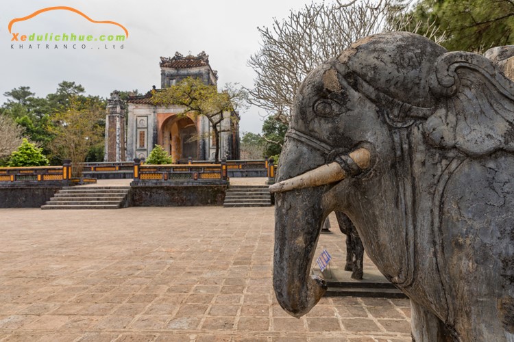 Lăng Tự Đức – Công trình kiến trúc tuyệt vời tại xứ Huế mộng mơ