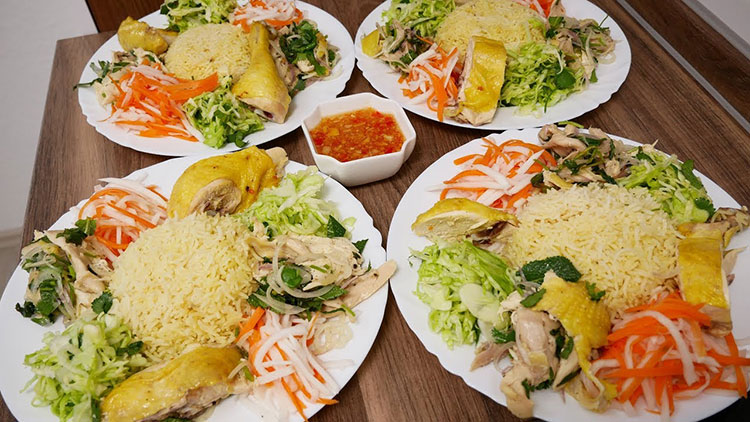 thuê xe huế giá rẻ