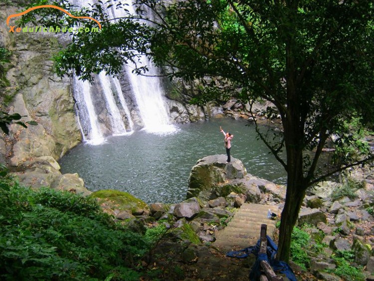 cho thuê xe du lịch tại huế