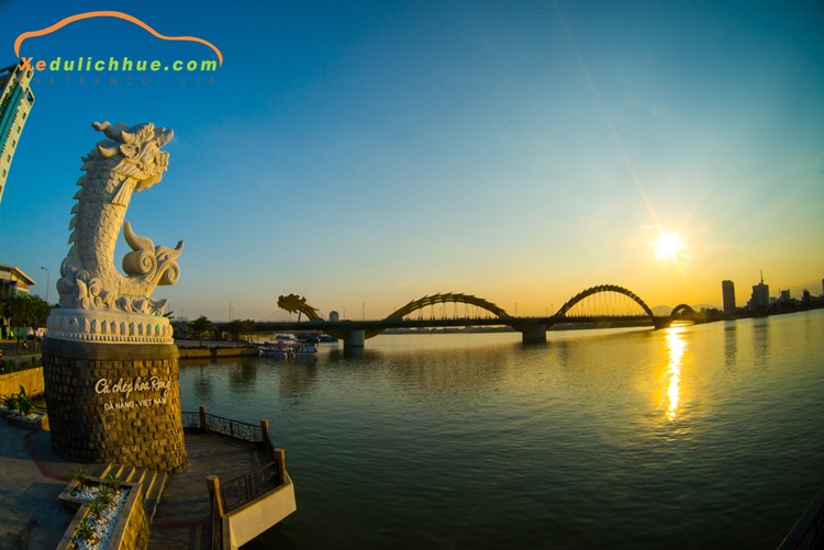 từ đà nẵng đi huế mất bao lâu