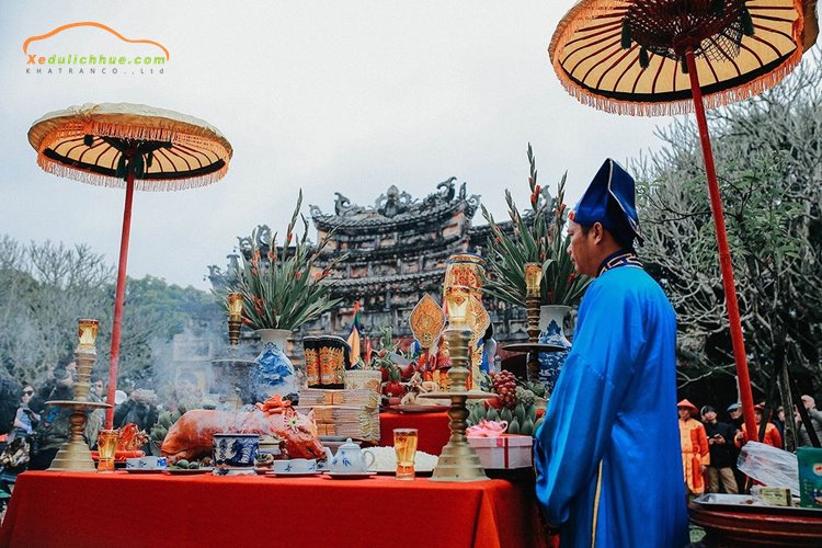 Lễ dựng nêu triều Nguyễn