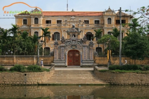 Giá vé tham quan tại Huế