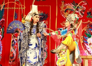 Du lịch Huế đi đâu