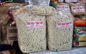 mua gì ở chợ đông ba
