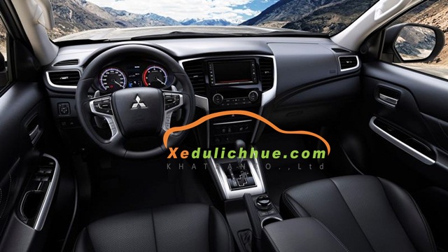 xe bán tải mitsubishi triton