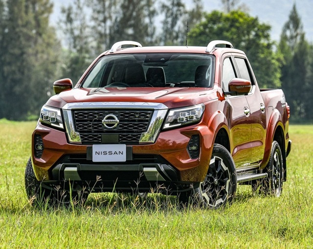 Xe bán tải Nissan Navara – ĐEM ĐẾN MỘT DIỆN MẠO MỚI
